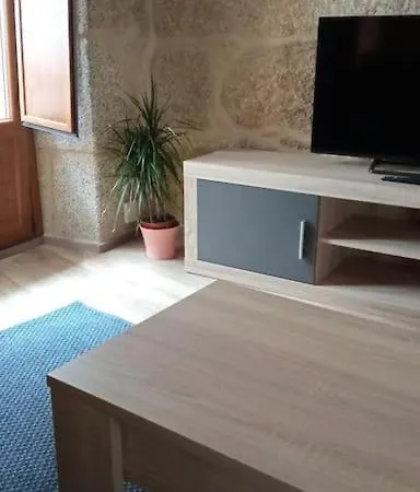 Casa De Piedra Centrica. Vakantiehuis Ribeira